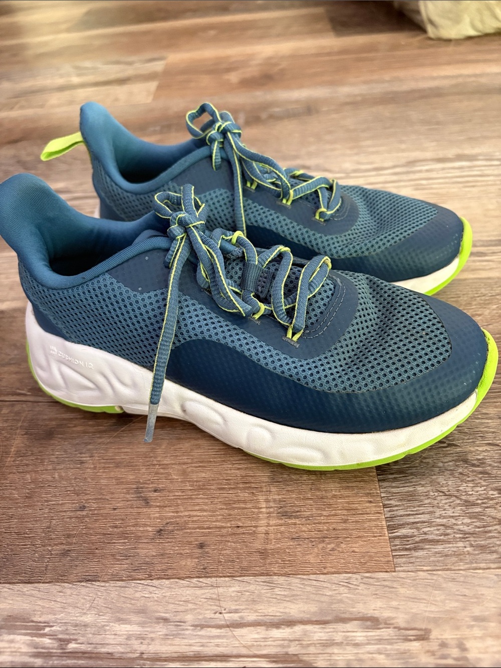 👟 Kids Breathable Navy Sneakers with Lime Accents